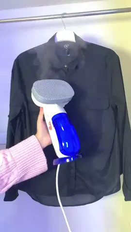أحدث مكواة بخارية Défroisseur sonashi sgs-323🤩 ستنتهي مشاكل ملابسك مع أحدث مكواة بخارية من علامة سوناشي !  3 مستويات لاختيار البخار منخفض/متوسط/عالي✅ شاشة عرض رقمية LED✅ معدل بخار مستمر: 25-30 جم/دقيقة✅ مفتاح تشغيل/إيقاف✅ خزان مياه قابل للفصل بسعة: 300 مل✅ نظام ضغط مزدوج بمعدل بخار مرتفع✅ فرشاة قماش قابلة للإزالة✅ وظيفة إيقاف التشغيل التلقائي ومضادة 