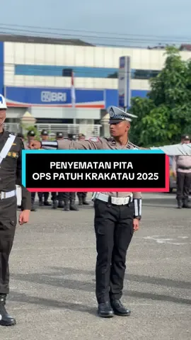 Penyematan pita Ops Patuh Krakatau 2025 #PolresMetro #metrolampungindonesia🇮🇩 #kotametro #polisiindonesia🇮🇩 #PolriUntukMasyarakat 