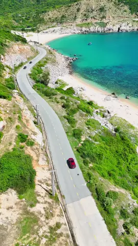 Một trong những đường ven biển đẹp nhất Việt Nam  #vietnam 