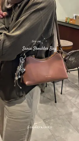 Try on sania shoulder bag by les catino✨🫶🏻  #taswanita #tas #xyzbca #shoulderbag 