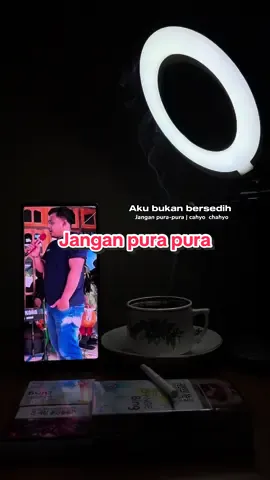JANGAN PURA PURA ~ cahyo chahyo #janganpurapura #chyo #dangdut #dangdutkoplo #kopidangdut #kopistory #ngopisantuy #hkmusic #liriklagu #bahanswmu 