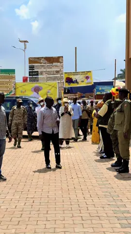 President Yoweri Museveni has arrived in Busega to commission Busega Market as he kicks off his PDM assessment tour in Kampala region. #Museveni 
