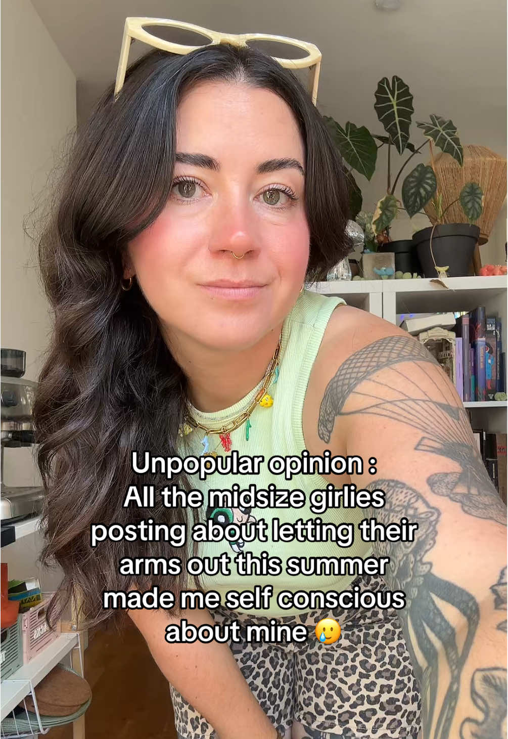 To explain a bit more : I have never thought about the size of my arms my whole life and after seeing many videos about « letting your arms out this summer » and as I’m a midsize girly, sometimes a bit too self conscious about her own body, I started to have thoughts about mine 😭 I know I should not but it’s hard sometime !  #size12style #midsizefashion #midsizeoutfitinspo #midsizegal #midsizetiktok #summeroutfitinspo 