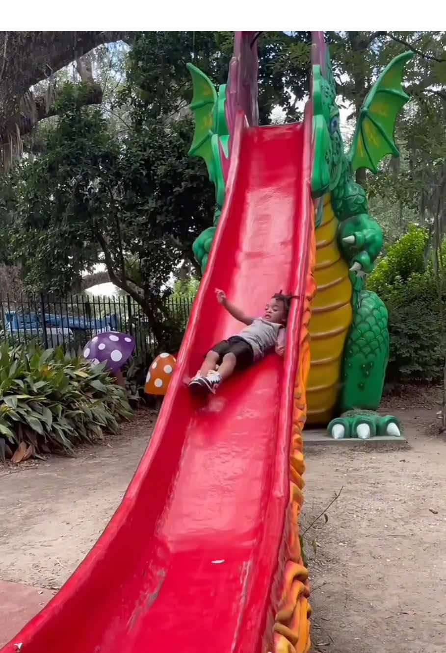 Funny kids on the slides. 🤣😂 #baby #babiesoftiktok #funny #funnyvideo #babylove #funnybaby #cutebaby #foryou 