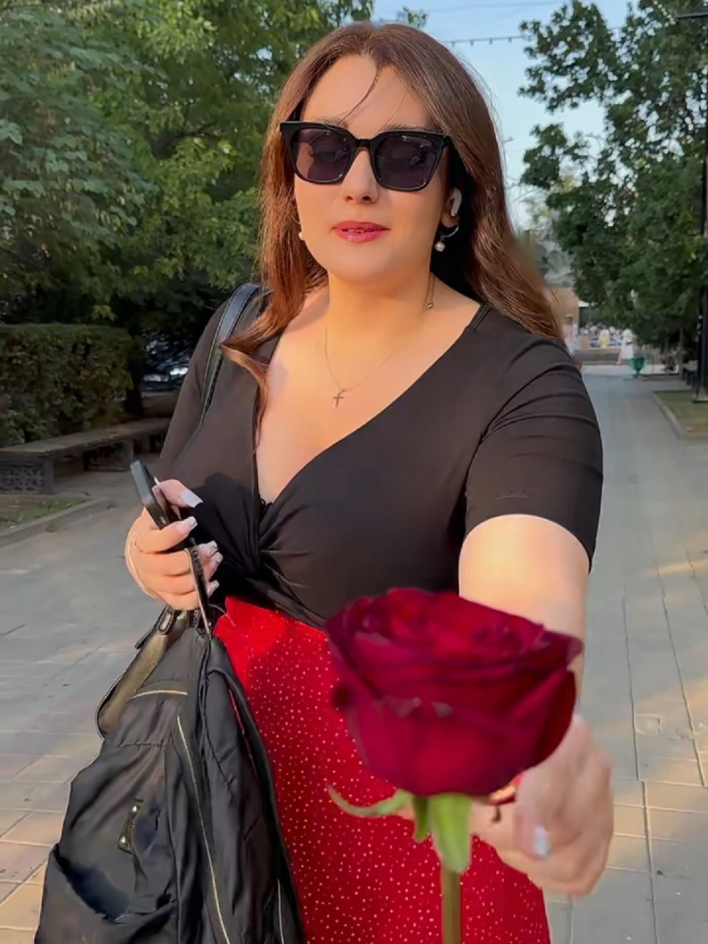 LONDON 🇬🇧 Beautiful Girl #london #londonlife #londontiktok #unitedkingdom #greatbritain #britain #bermingham #unitedstates #uk #england #london #ig_ers_uk #ottish #shazealshoukat #haggismunchers #imaanhammam #instauk #maryem_khan7 #rajistan #londoncity #gb #ig_uk #affiliatesystem #iguk #uk_photooftheday #londonlife #earningtricks #visitlondon #londonphotography #british #igersscotland #bigben#paris #france #igersfrance #french #francetourisme #parisfrance #germany #francia #visitfrance #parisjetaime #eiffeltower #lyon #europe #marseille #france_focus_on #toureiffel #cotedazur #hello_france #paysage #southoffrance #provence #igersparis #visitparis #parisphoto #parismaville #parismonamour #bretagne #italy #spain#dallas #sanfrancisco #lasvegas #stars #washington #westcoasts #florida #newjersey #dc #america #usa #denver #miami #cali #ny #culturegram #unitedstates #vegas #american #newyork #sf #california #eastcoast #texas #us #paradise #country #houstan 9 #la #michigan India #kerala #kochi #mumbai #india #malayalam #mallu #godsowncountry #instagram #malayali #keralagram #keralatourism #kozhikode #malappuram #delhi #indian #100 #keralagodsowncountry #100likes #gainwithcarlz #gainparty #gainwithmchina #Love #gaintrain #photography #chuvadelikes #sdvtodos #followtrain #hindu #instagood #baghieworld 