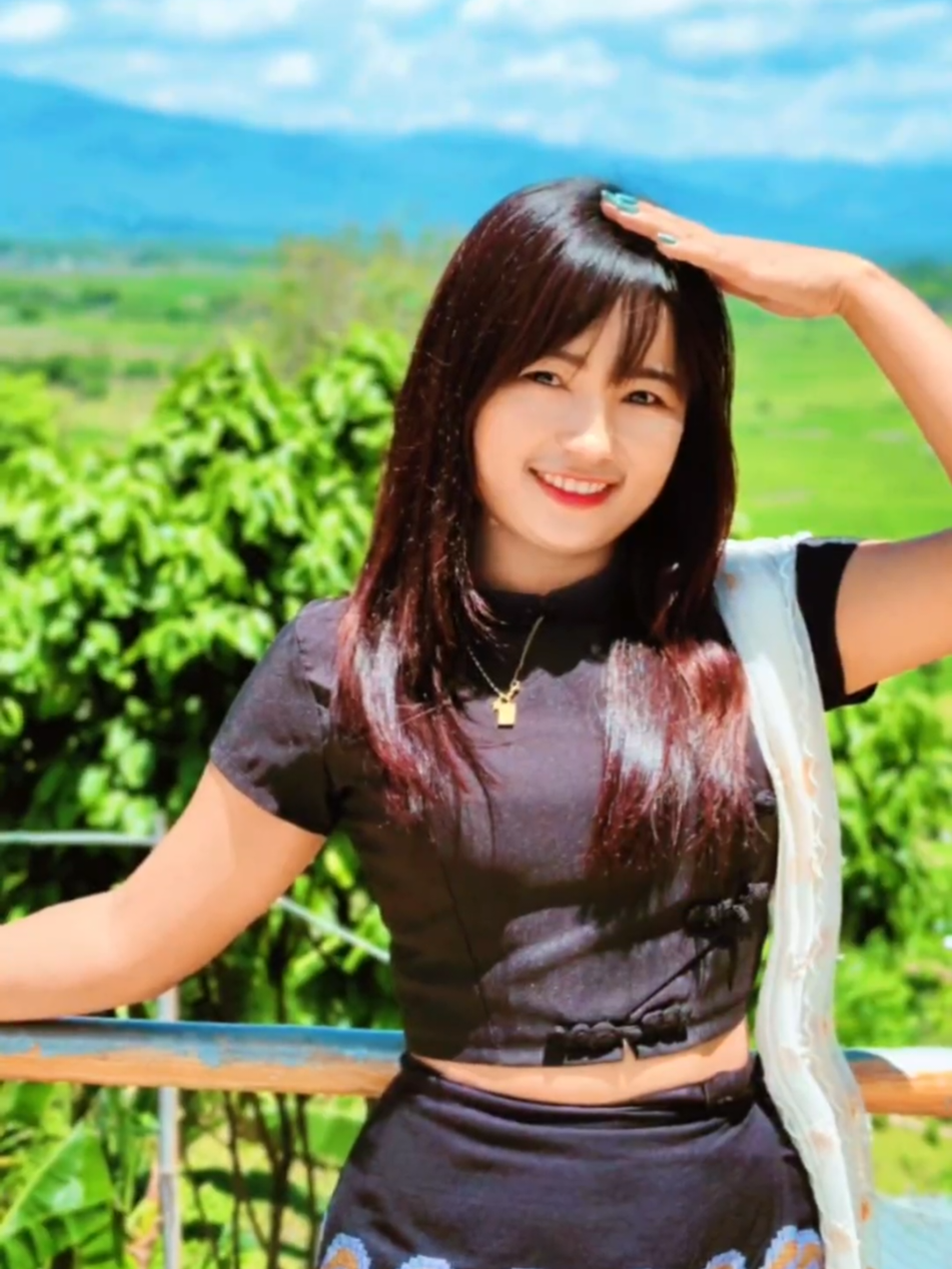 #CapCut #ကျိုင်းတုံသူလေးပါ🥰🥰🤭🤭 #သနပ်ခါးနဲ့ကောင်မလေး♥️ #fypシ #ချစ်တဲ့စိတ်လေးနဲ့ကြည့်ပေးပါနော်😘😘😘😘 #fypシ 