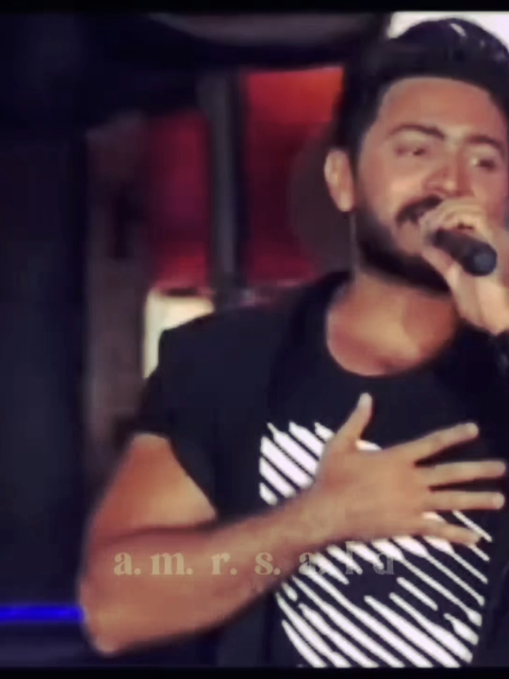 #creatorsearchinsights انا شكلي هحبك ـ تامر حسني »»»»»»»»»🖤 #تامر_حسني #duet #viral #تيك_توك #متابعه #1min #fyp #dance #fy 