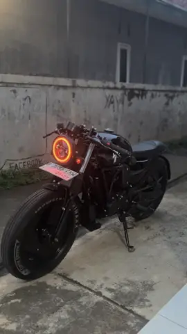 Seganteng dan sekeren ini cuma 18j Jutaan aja woy 😍 #fyp #viraltiktok #caferacer #bratcafe 