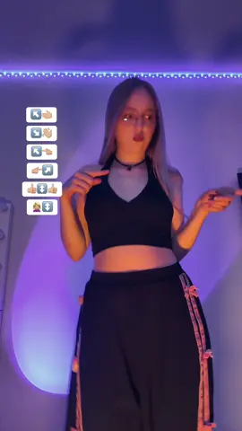 dc: @𝑹𝒂𝒉𝒆𝒍𝒂♡ #tutorial #Ксюмба #trends #dance #mentemá #funk #newtrend 