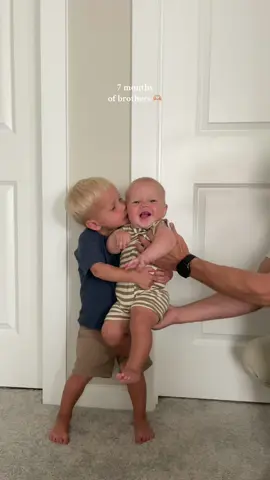 the boys are getting too big- I love these videos because it’s about them both growing up together and it makes me emotional #boymom #momofboys #Siblings #brothers #brotherlove @Lou Lou and Company 