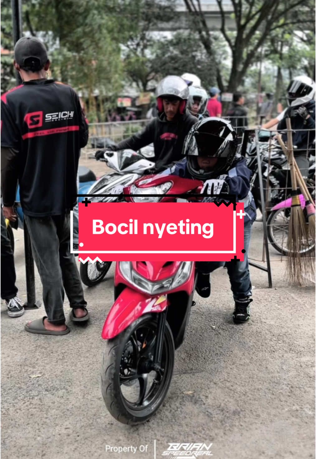 Siap gas bocil nge drag.. #mio #miosporty #yamaha #dragbike #otomotif #fyppppppppppppppppppppppp 