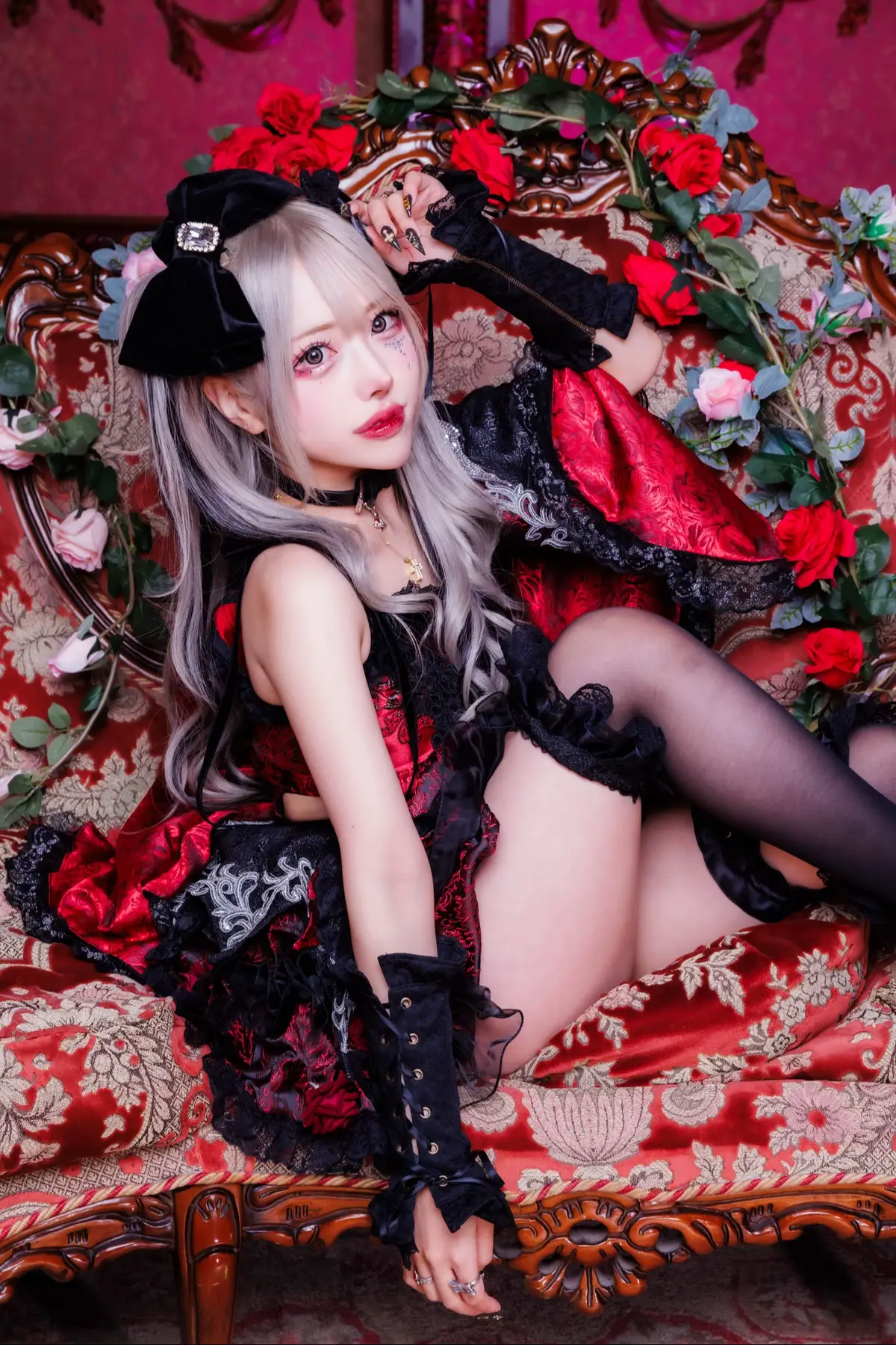 🥀夢を彷徨うイバラの森🥀 — あろまにゃんプロデュース — 可愛い制服×幻想的な世界観 オープニングキャスト、大募集！ “ゼロ”から一緒に夢森つくろ？ ここから物語、始まります。 #夢森 #コンカフェ #歌舞伎町 #オープニングキャスト #コンカフェ求人