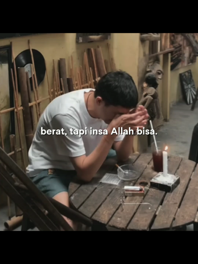 laki-laki juga boleh nangis kan🥀#fypシ゚ #sadstory #bismillahfyp #xzyabc #fypage #xyzabc #fypシ゚viral #fypdonggggggg 