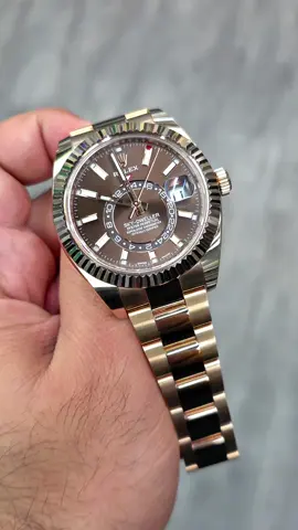 Choco Sky £36500 🤎🍫 . . . . . . . #mowillsourceit #luxurywatches #luxury #watchaddict #watchesoftiktok  #watches #rolex #skydweller