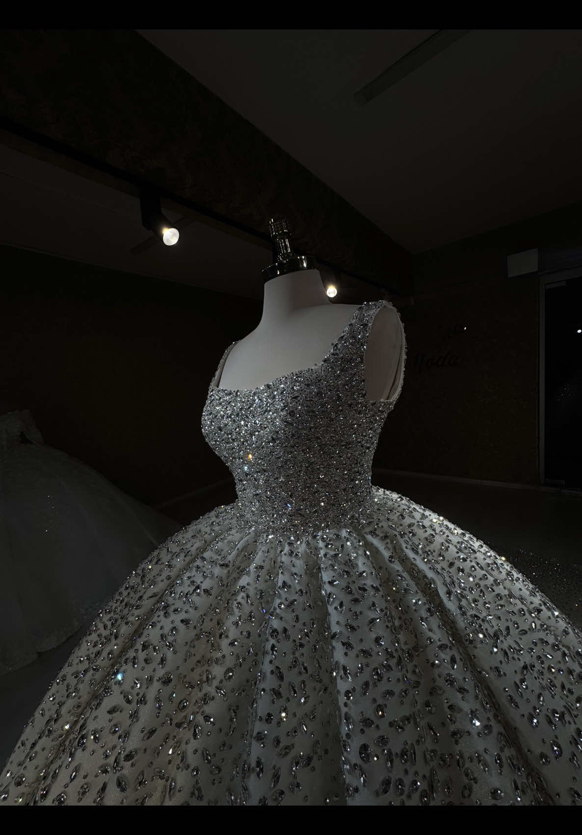 New collection.. #mahmoudsalamdesigner  For more details  WhatsApp +(90)5530906404  #MAHMOUDSALAM #wedding_dresses #فساتين_عرايس #فساتين_راقيه #فساتين_زفه #فساتين_الزفاف #فساتين_زواج  #فساتين #فساتين_افراح #فساتين_ملكه #فساتين_ملكه #فساتين_تركية #فساتين_المشاهير #fashion #weddingdresses #dresseswedding #dresses #abitidasposa #bridesdress  #bridesdresses #wedding #فساتين_خليجيه # #فساتين_فخمه  #فساتين_فخمة  #vestidodenoiva #hautecouture #свадебныеплатья #abitidasposa #weddingdress 