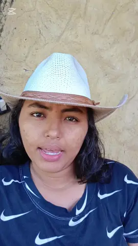 que sigan enojados vale