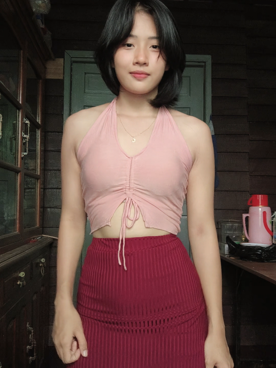 မမဟုန်ဆီရောက်နေကြလို့ လာဆူတောင်မအားကြတော့ဘူးမလား😾#flypシ #dancingwiththeproblems @Phyu Sin Ko Ko 