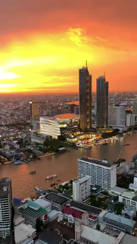 #ฟ้าระเบิด #พระอาทิตย์ตก #sunset #jaymefarmsuk #bangkok #กรุงเทพ 
