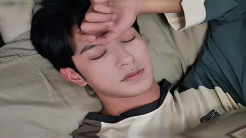 An Omega who suffers most of the time in Omegaverse world | I can feel the taguan ng anak here🥹 #ABOdesire #gaotu #desiretheseriesbl 