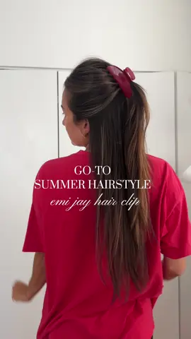 when I say this is the ONLY claw clip that actually holds my hair @Emi Jay ❤️‍🔥 #emijay #emijayclawclip #clawcliphairstyles #clawcliphack #CapCut 
