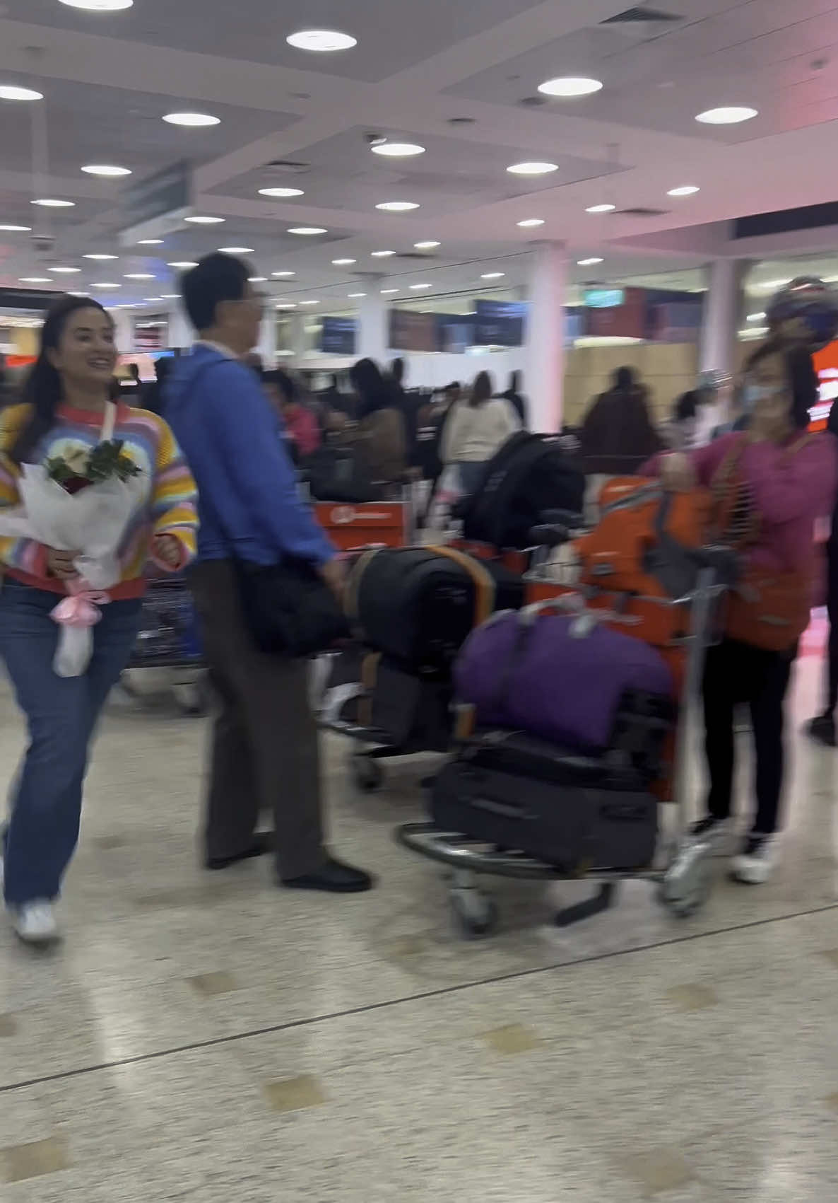 This is how distance loses… every miles was worth this hug! ❤️