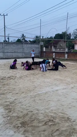 akhir liburan sekolah     #volleyball #lampung #vollylampungg #fyp #masukberandafyp #fypシ 
