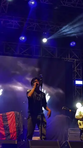 Terlalu Tinggi #juicyluicy #juicyluicyband #terlalutinggi 