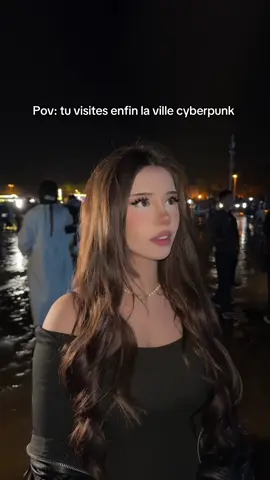 C’est tellement impressionnant dans la vraie vie 🤩  #pourtoi #fyp #china #cyberpunk #shanghai #qingdao #cyberpunk2077 #cyberpunkedgerunners #chongqing #nightcity 
