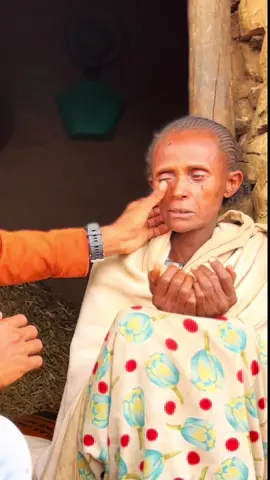 @mearg14.19 #tigraytiktok #tigraytiktok🇻🇳🇻🇳tigraytiktok #ethiopian_tik_tok🇪🇹🇪🇹🇪🇹🇪🇹 #charity #habeshatiktok #seporter 