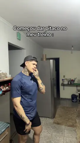 Mana tu ainda tá falando ? Kkkk. #academia #treino #fyp 