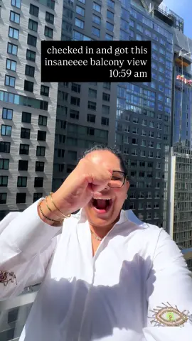 POV: flying into NYC for the most unhinged travel day — early morning airport runs ➡️ sleepy plane selfies ➡️ coffee secured ➡️ checked into a room with that insane city view 👀🗽 NYC energy activated. Where should we eat first? #NYCTravelVibes #POVReel #NYCInADay #FastReelTrend #TravelWithMe #NYCBalconyViews #UnselfishContent #ExploreNYC #BigCityEnergy #FromAirportToCity 