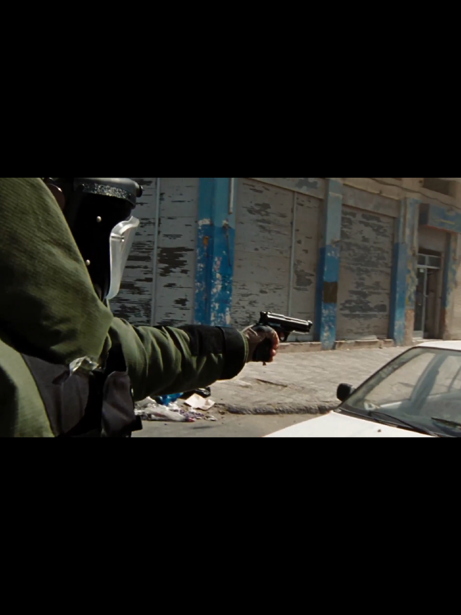 🎬 The Hurt Locker 🇹🇷 Ölümcül Tuzak Irak’ta görevli bir bomba uzmanı için her saniye ölüm kalım meselesi. Savaşın psikolojisi, adrenalin ve yalnızlık tek bir bedende toplanıyor. Gerilim arayanlara birebir! #TheHurtLocker #OlumculTuzak #JeremyRenner #SavasDramasi #FilmSahnesi #ReelsTürkiye #seyirkutusu 
