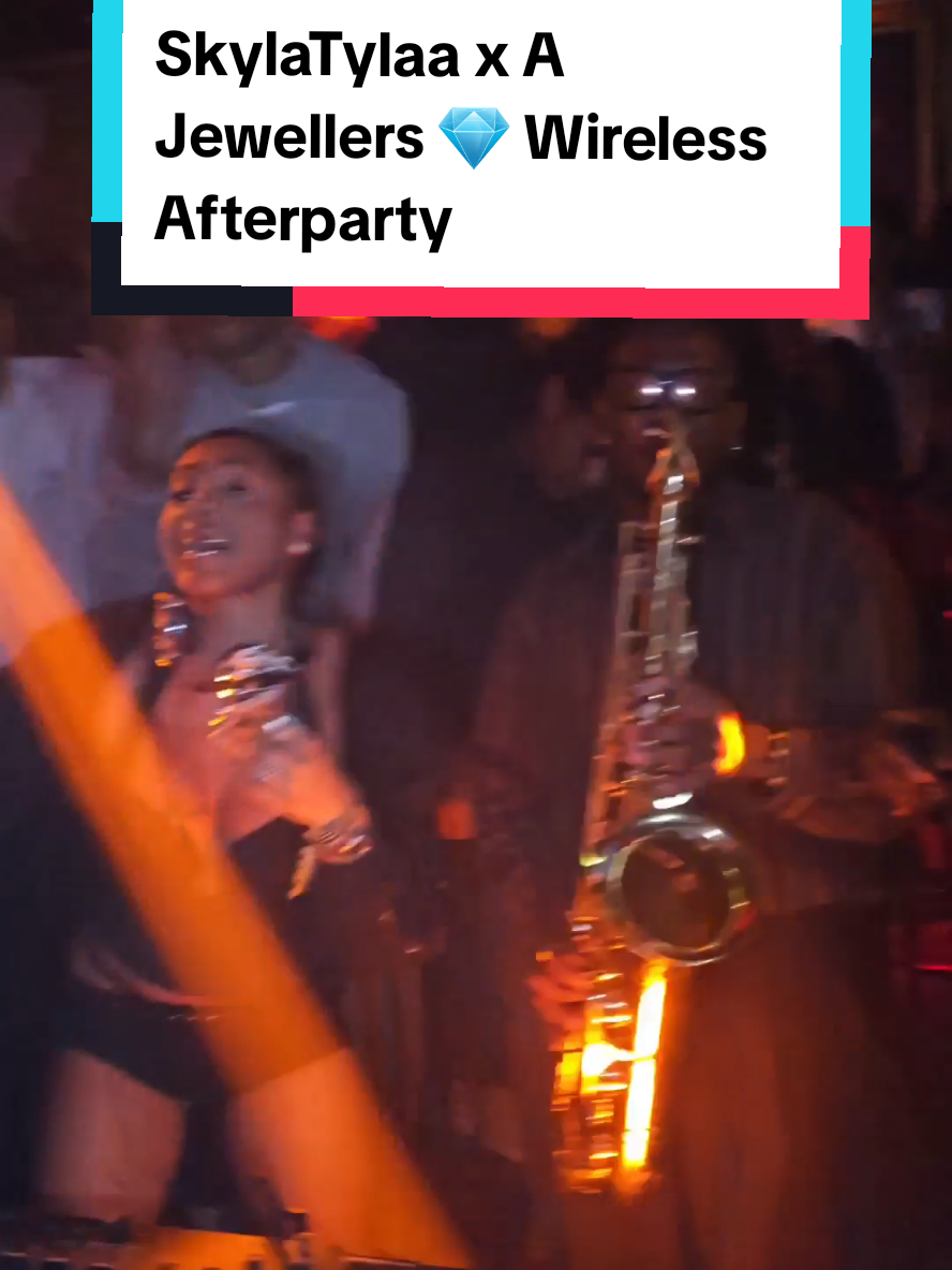 SkylaTylaa 🎧 & Solaariss  🎷 Perform Mnike At The AJewellers Wireless After party 🔥 #fyp #skylatylaa #ajewellers #amapiano  #sax #dj #mnike @Skylatylaa @Solaariss @A Jewellers 