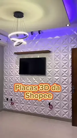 Kit 200 Placas PVC Revestimento 3D Decoracão Para Parede 25x25 cm por R$59,89 - R$214,90. Compre na Shopee agora!  ID.CGC-NMN-VTK Shopee  @liviacarla290