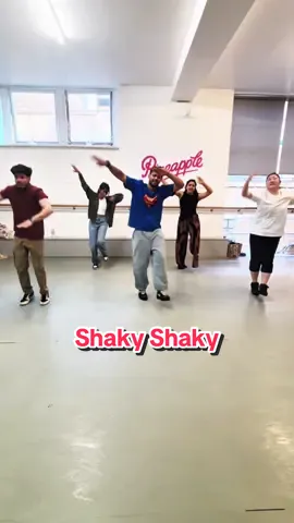 Shaky Shaky vibes were LIT 🔥The energy, the moves, the madness — pure fire on the floor!  #VibeCheckPassed #ShakyShaky #DanceFever #shiamaklondon  @Dhrumil 