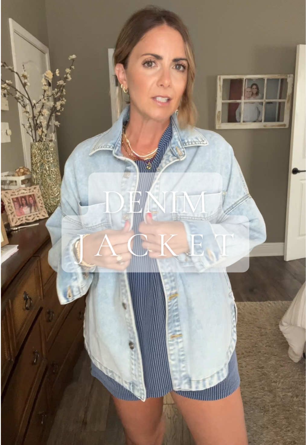 Love this denim jacket all year long ☀️🍂  #denimjacket #jeanjacket #jackets #outfits 