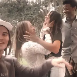 they are so back #madelyncline #edit #madisonbailey #outerbanks #comfortedit #friendship #editaudio #sarahcameron #kiaracarrera #maddiesquared 