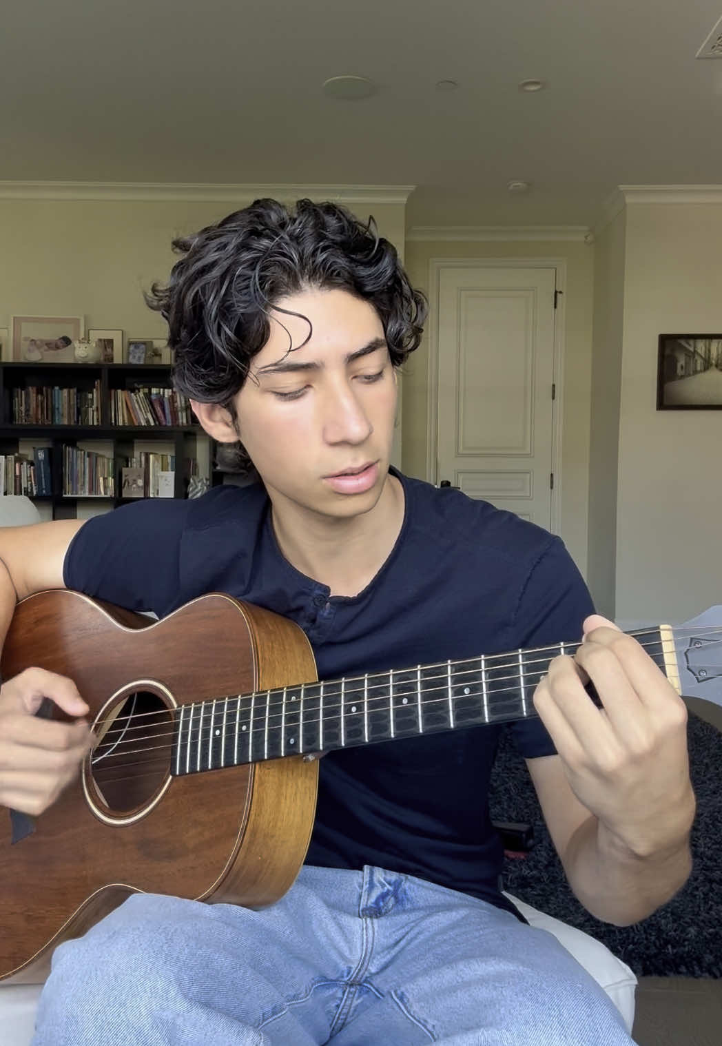 Tuyo (Narcos Theme) - Rodrigo Amarante Inspired by @Nico Play’s rendition #fingerpicking #fyp #guitarcover #tuyo #spanishguitar #acousticcovers 