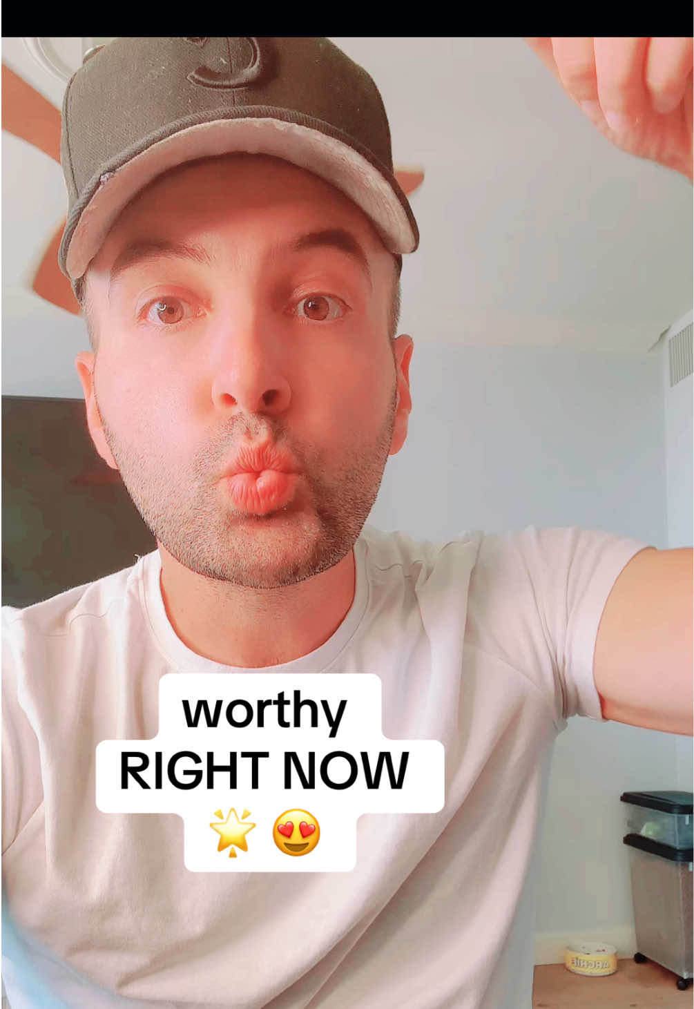 worthy RIGHT NOW 🌟 😍