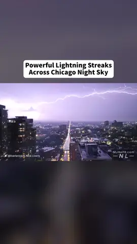 This amazing video of lightning was captured in Chicago! ⚡#TODAYShow 📹: liverisnick/X, Nick Liveris