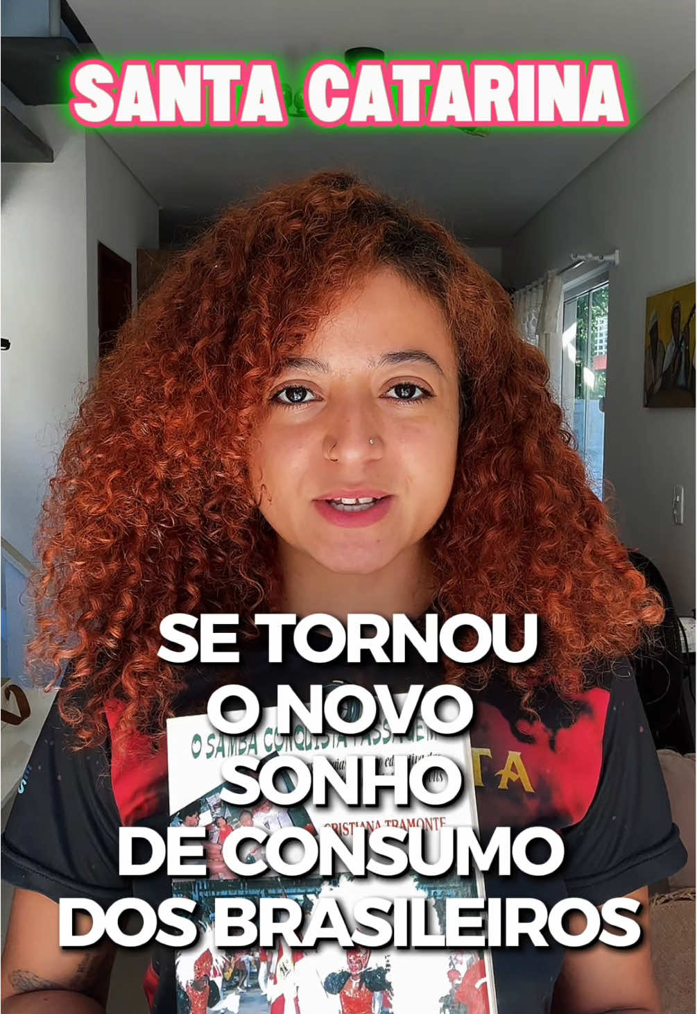 AMO ser manezinha, jamais vão me tirar o gosto que tenho em acordar todos os dias aqui nessa cidade, porém NUNCA me verão  pintando aqui ou qualquer lugar como o “paraíso”. geralmente, quando se fala em sulista, a piada já vem pronta e eu não vou ser parte dos que falam “mas não é bem assim”… porque é! MUITAS vezes é. mas seguimos aqui vivendo, fazendo e acontecendo, tentando não permitir com que façam do nosso pedacinho de terra, um arranha-céu a beira mar.