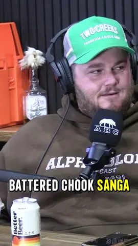 Nothing wrong with a battered chook sanga 🥪 #alphablokes #podcast #fyp #foryou #toasties