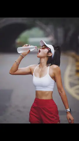 Nét đẹp chạy bộ.  Đặt đồ chạy bộ nhắn em nha. #chaybo #Running #thoitrangchaybo #aochaybo #quanchaybo 