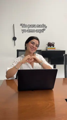Feliz porque amamos lo que hacemos…creo🫣🫠  . . . . #comedia #humor #comediagodin #paratiiiiiiiiiiiiiiiiiiiiiiiiiiiiiii #godin #humortiktok #marketing 