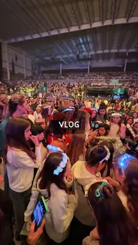 un día conmigo trabajando en el show de margarita💝 que les gustaría ver?? 👀🤍 #Vlog #margarita #tecnopolis
