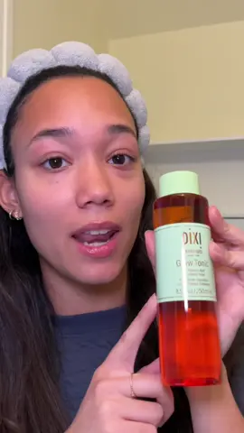Brighter, more radiant skin in a splash! 🧡✨ Our iconic Glow Tonic is your forever favourite for a refreshed, luminous complexion — every single time. A true reflection of the care behind every Pixi formula, our award-winning multitasker exfoliates, brightens and smooths while keeping skin hydrated and revitalized. Gentle enough for everyday use: just saturate a cotton pad then sweep across face, neck and décolletage after cleansing to reveal your natural radiance effortlessly! Why you’ll love it: ✨ Glycolic Acid – gently exfoliates & smooths ✨ Ginseng – energises & enhances ✨ Aloe Vera – nourishes & calms Ready to renew your radiance with our cult fave Glow-to? Share your favourite way to use Glow Tonic in the comments below! 👇 #PixiBeauty #GlowTonic #PixiGlow #SummerSkincare #DealsForYouDays 