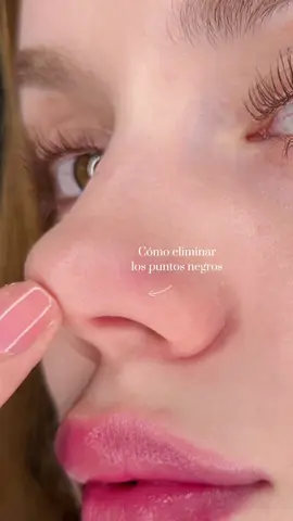 Cómo eliminar puntos negros 🍓 #kbeauty #kbeautyskincare #puntosnegros #rutinadebelleza #skincarecoreano #centella #skin1004@SKIN1004 US @dr.althea_official 