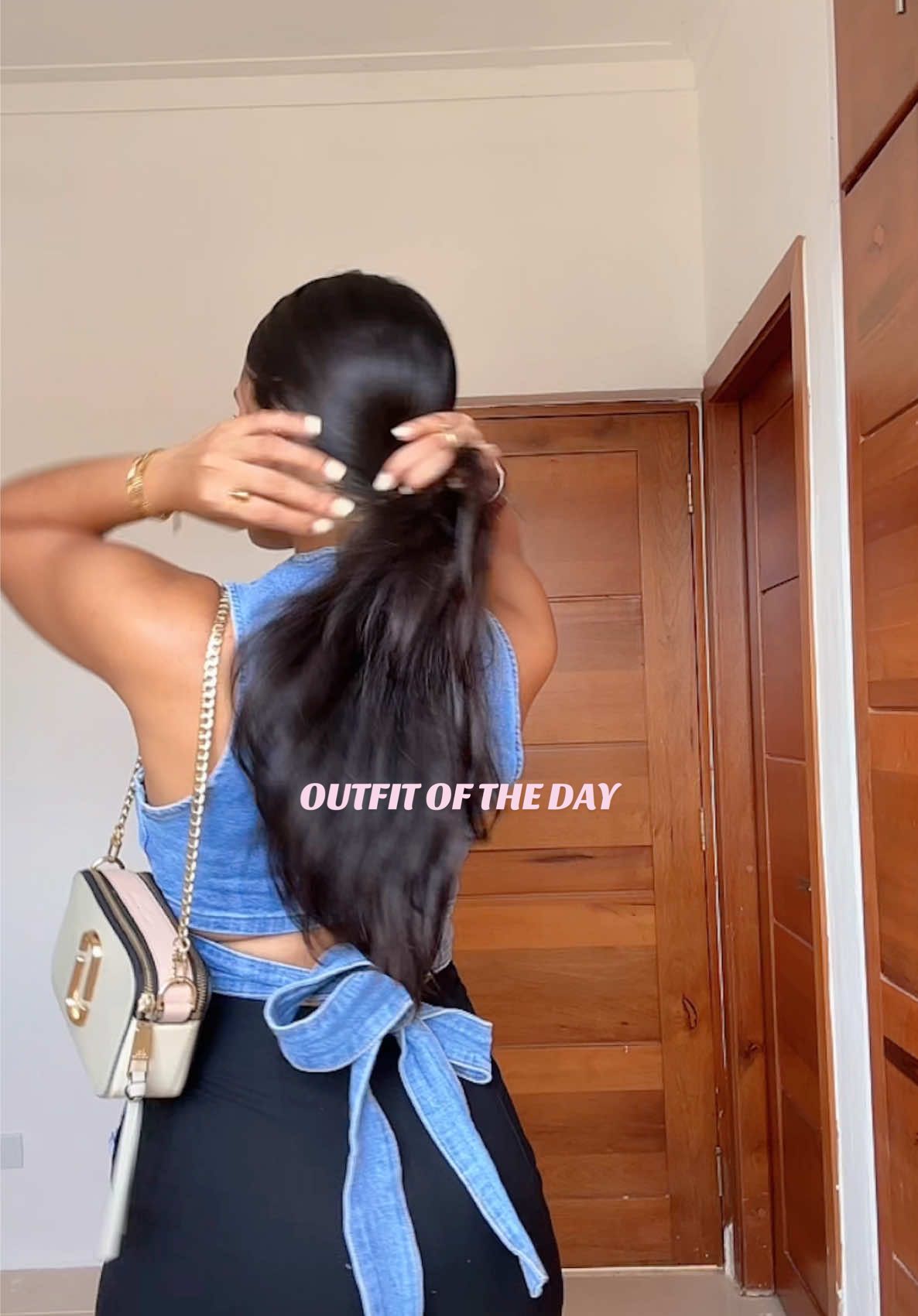 amamos los domingos y los outfits cute💘 #outfitinspo #outfitoftheday #fitcheck #fashion #styleinspo #jimmychooperfume 