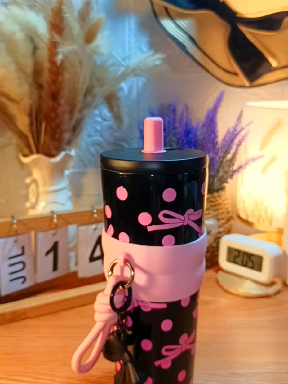 ‎#KADATumbler #InsulatedBottle #HotAndCold #StainlessSteel #TravelMug #EcoFriendly #StayHydrated #CoffeeOnTheGo #316StainlessSteel #DoubleWallInsulation #ReusableBottle #PortableDesign #StrawAndHandle #Drinkware #EcoConscious #DailyHydration #OfficeEssentials #GymBottle #OutdoorGear #SustainableLiving 