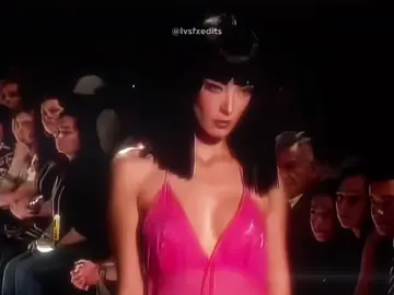 ESTA MUJER ES DEMASIADO ✨, Norma en su era de modelo no había un fashion show que no pisara. 🔝 #normanivia #fyp #paratii 